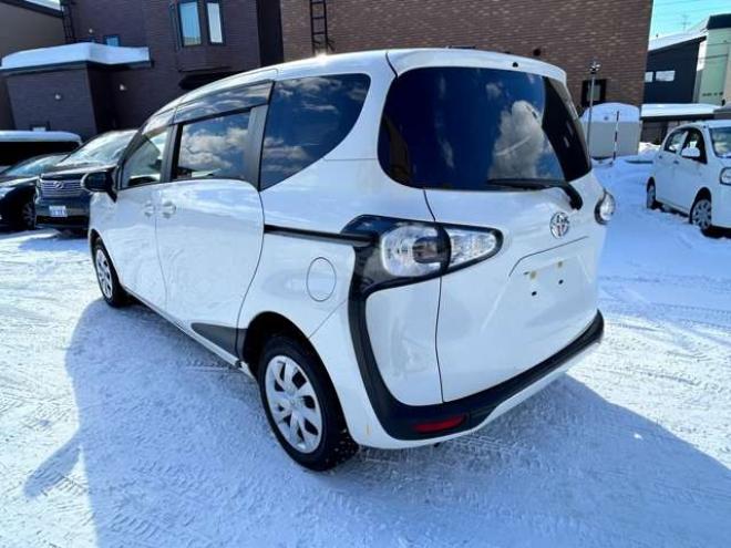 シエンタ1.5 X 4WD　パワースライドドア ナビフルセグTV 1500