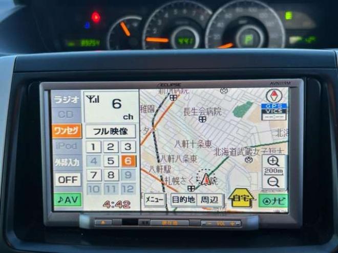 ヴォクシー2.0 X 4WD　後期型　7人乗り　ナビバックモニターTV 2000