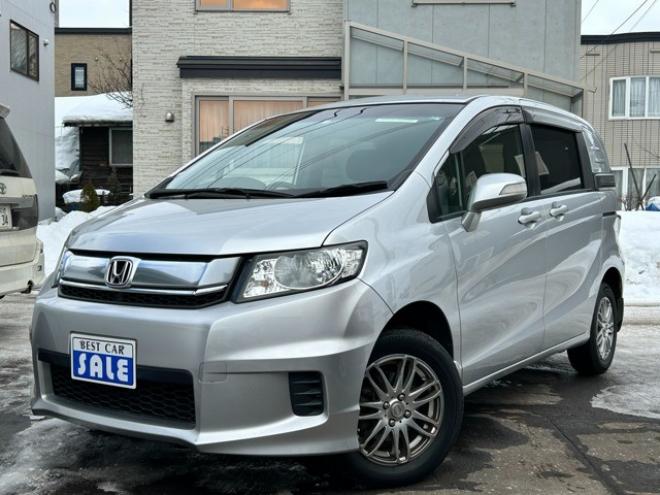 フリードスパイク1.5 G ジャストセレクション 4WD　 1500