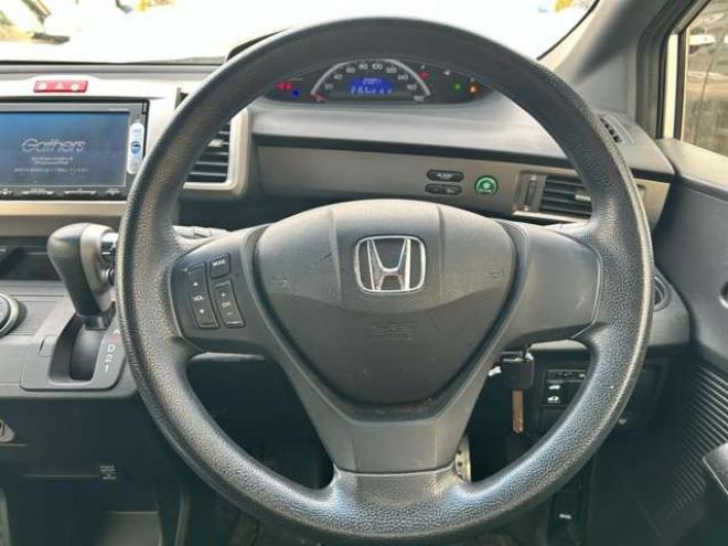 フリードスパイク1.5 G ジャストセレクション 4WD　 1500