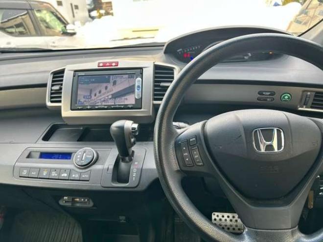 フリードスパイク1.5 G ジャストセレクション 4WD　 1500