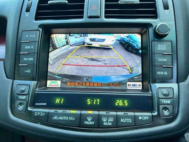 クラウンロイヤル 3.0 ロイヤルサルーン i-Four 4WD　ナビフルセグTV　バックモニター 3000