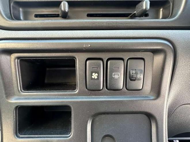 ピクシスバンクルーズ ハイルーフ 4WD　純正CDオーディオ　夏タイヤ 660