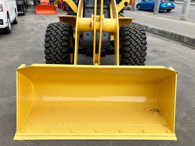 ホイールローダコマツ　中古　WA40-8