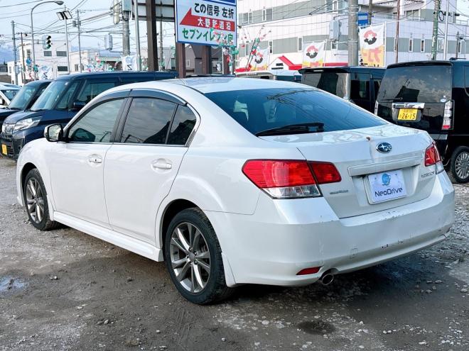 レガシィB4 2.5i Bスポーツ 4WD　ローンが不安な方＜優遇ローン＞1年保証　本州仕入　社外ナビ　Bカメラ