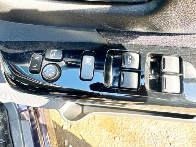 スペーシア660カスタムXSリミテッド 4WD　ローンが不安な方＜優遇ローン＞1年保証　本州仕入　両側パワースライド 4WD 660 5Dr