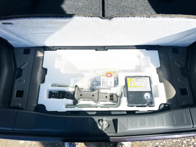 スペーシア660カスタムXSリミテッド 4WD　ローンが不安な方＜優遇ローン＞1年保証　本州仕入　両側パワースライド 4WD 660 5Dr