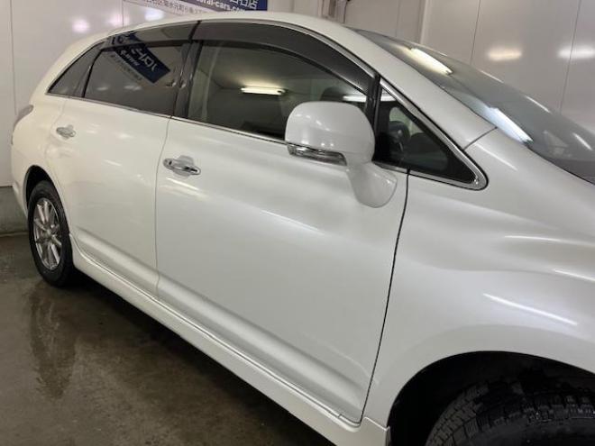 マークXジオ２４０Ｇ　エアリエル　ワンオーナー　寒冷地仕様　禁煙車　ＷＡＫＯＳバリアスコーティング済　純正１６インチＡＷ　社外１６ＡＷ＋スタッドレスタイヤ付　純正ＨＤＤナビ（フルセグ地デジ　ＤＶＤ再生　Ｂｌｕｅｔｏｏｔｈ　ミュージックサーバー）＋バックカメラ　純正エンジンスターター　ＰＵＳＨスタート　スマートキー　フロントガラス熱線　横滑り防止装置　タイミングチェーン車　ＨＩＤ　ＥＴＣ 4WD 2400 5Dr