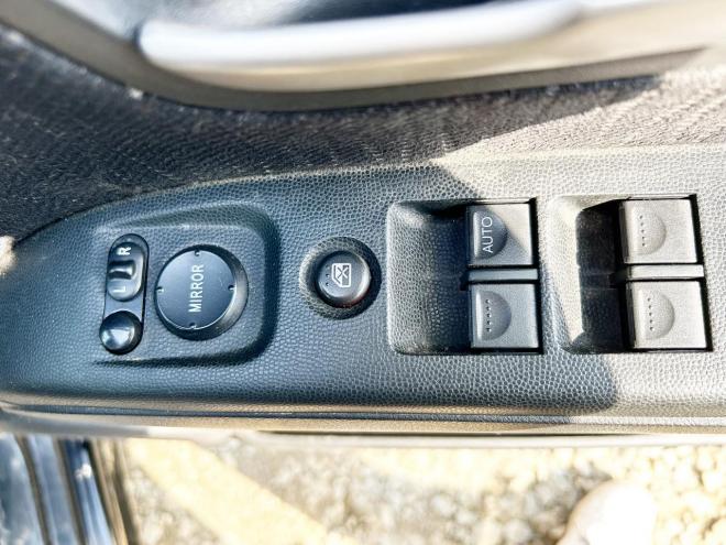 ゼストスパーク660W 4WD　ローンが不安な方＜優遇ローン＞　寒冷地　社外ナビ　スマートキー　HID