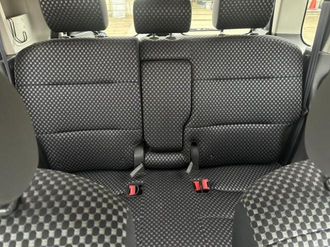 キューブ1.5ライダー ブラックライン 4WD 1500 5Dr