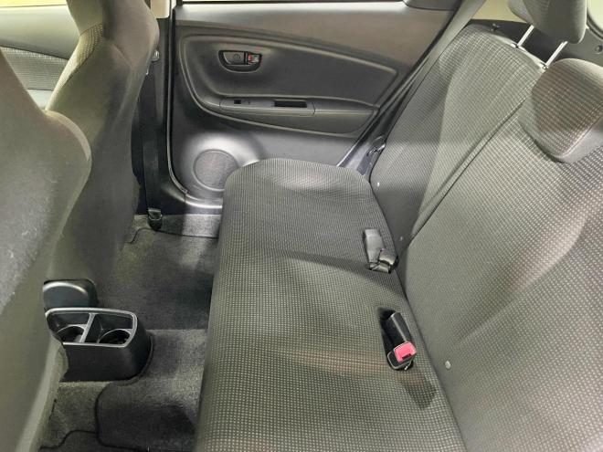 ヴィッツ1.3F 4WD 5年保証 ナビBカメ ETC 寒冷地仕様 禁煙