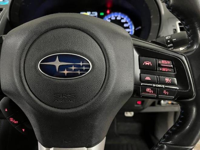 レヴォーグ２．０ＧＴ－Ｓアイサイト　アドバンスセーフティＰＫＧ　スバルＤＩＴツインカムターボ　本州仕入　禁煙車　純正１８インチＡＷ　純正１７ＡＷ＋スタッドレスタイヤ付　ＤＡＭＤフロントバンパースポイラー　カロッツェリアナビ（フルセグ地デジ　ＤＶＤ再生　Ｂｌｕｅｔｏｏｔｈ）＋バックカメラ＋サイドカメラ　純正ハーフレザーシート　ＬＥＤヘッドライト　アイサイトアシストモニター　前後ドライブレコーダー　レーダークルーズコントロール　ブラインドスポット　両席パワーシート　ＥＴＣ 4WD 2000 5Dr