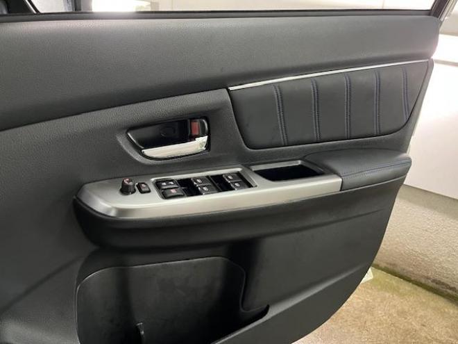 レヴォーグ２．０ＧＴ－Ｓアイサイト　アドバンスセーフティＰＫＧ　スバルＤＩＴツインカムターボ　本州仕入　禁煙車　純正１８インチＡＷ　純正１７ＡＷ＋スタッドレスタイヤ付　ＤＡＭＤフロントバンパースポイラー　カロッツェリアナビ（フルセグ地デジ　ＤＶＤ再生　Ｂｌｕｅｔｏｏｔｈ）＋バックカメラ＋サイドカメラ　純正ハーフレザーシート　ＬＥＤヘッドライト　アイサイトアシストモニター　前後ドライブレコーダー　レーダークルーズコントロール　ブラインドスポット　両席パワーシート　ＥＴＣ 4WD 2000 5Dr