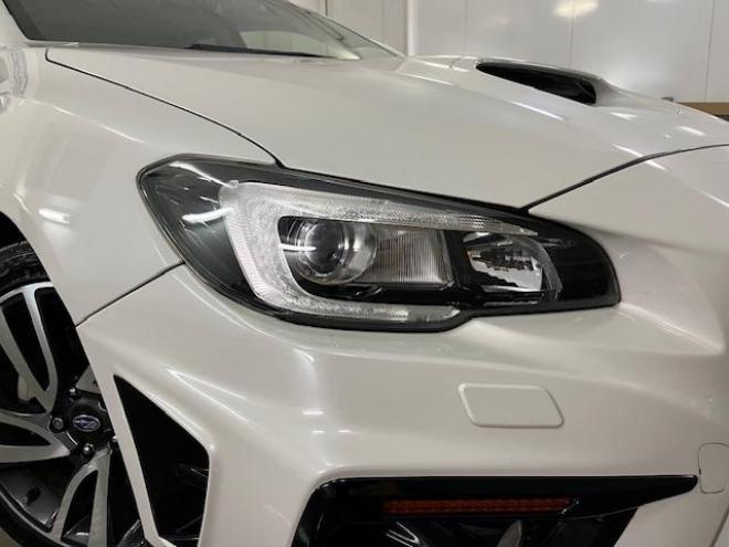 レヴォーグ２．０ＧＴ－Ｓアイサイト　アドバンスセーフティＰＫＧ　スバルＤＩＴツインカムターボ　本州仕入　禁煙車　純正１８インチＡＷ　純正１７ＡＷ＋スタッドレスタイヤ付　ＤＡＭＤフロントバンパースポイラー　カロッツェリアナビ（フルセグ地デジ　ＤＶＤ再生　Ｂｌｕｅｔｏｏｔｈ）＋バックカメラ＋サイドカメラ　純正ハーフレザーシート　ＬＥＤヘッドライト　アイサイトアシストモニター　前後ドライブレコーダー　レーダークルーズコントロール　ブラインドスポット　両席パワーシート　ＥＴＣ 4WD 2000 5Dr