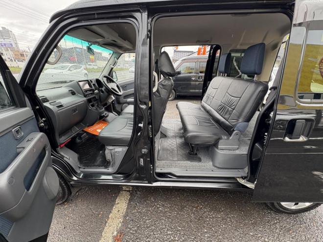 ハイゼットHIJET CARGO 4WD CRUSE TURBOワンオーナー　４速ターボ　フルセグナビ　格納ミラー　キーレス　バイザー 4WD 660 5Dr
