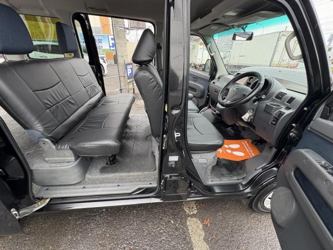 ハイゼットHIJET CARGO 4WD CRUSE TURBOワンオーナー　４速ターボ　フルセグナビ　格納ミラー　キーレス　バイザー 4WD 660 5Dr