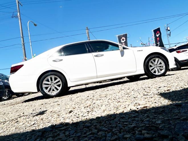 クラウンアスリート ハイブリッド2.5S Four 4WD　ローンが不安な方＜優遇ローン＞寒冷地　純正マルチナビ　フルセグTV 4WD