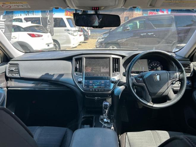 クラウンアスリート ハイブリッド2.5S Four 4WD　ローンが不安な方＜優遇ローン＞寒冷地　純正マルチナビ　フルセグTV 4WD