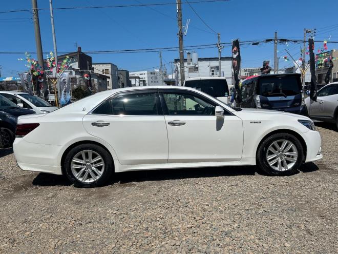クラウンアスリート ハイブリッド2.5S Four 4WD　ローンが不安な方＜優遇ローン＞寒冷地　純正マルチナビ　フルセグTV 4WD