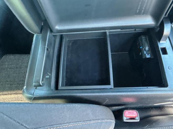 クラウンアスリート ハイブリッド2.5S Four 4WD　ローンが不安な方＜優遇ローン＞寒冷地　純正マルチナビ　フルセグTV 4WD