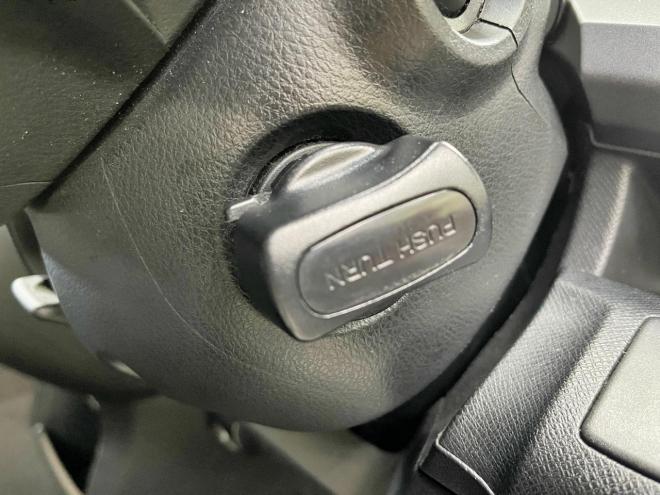ステップワゴン2.0スパーダZ 4WD 5年保証 両側パワスラ スマキー ナビTV 寒冷地仕様 禁煙