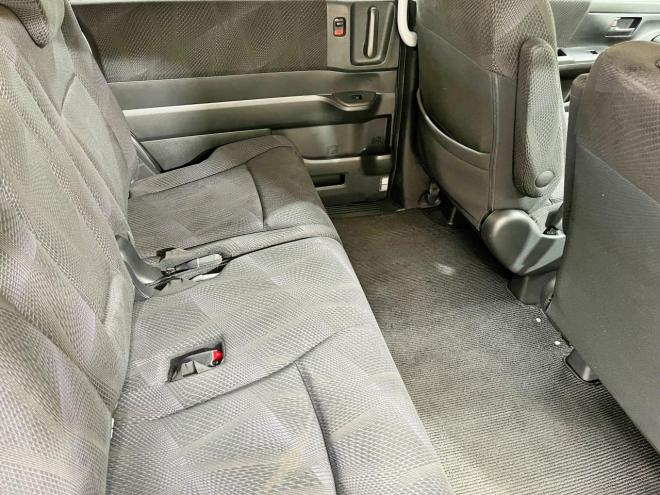 ステップワゴン2.0スパーダZ 4WD 5年保証 両側パワスラ スマキー ナビTV 寒冷地仕様 禁煙