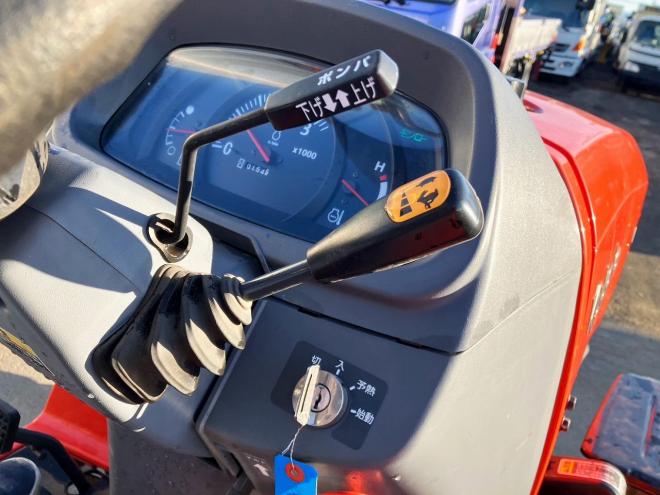 トラクタークボタ　中古　FT21F　セミクローラトラクター