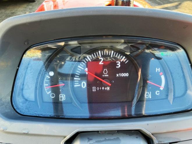 トラクタークボタ　中古　FT21F　セミクローラトラクター