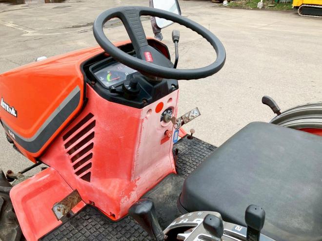 トラクタークボタ　中古　A-14