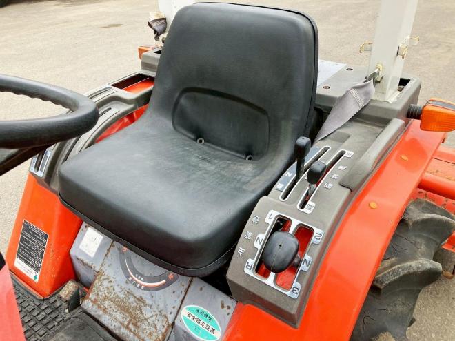トラクタークボタ　中古　A-14