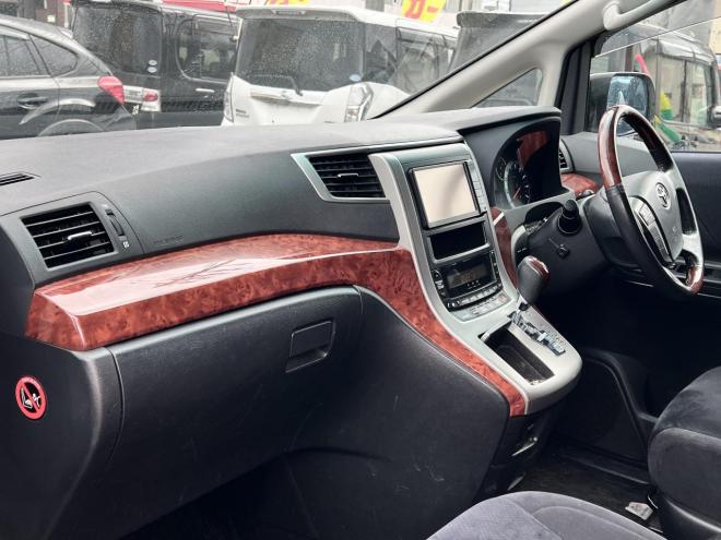 ヴェルファイア2.4Zプラチナセレクション 4WD　ローンが不安な方＜優遇ローン＞1年保証　本州仕入 両側パワスラ　後席モニター 4WD 2400 5Dr