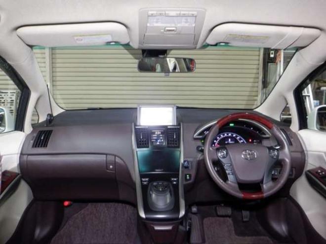 SAI2.4 G　ナビ・TV・B/T・Bカメラ・LEDヘッドライト 2WD 2400