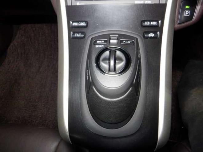 SAI2.4 G　ナビ・TV・B/T・Bカメラ・LEDヘッドライト 2WD 2400
