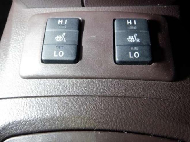 SAI2.4 G　ナビ・TV・B/T・Bカメラ・LEDヘッドライト 2WD 2400