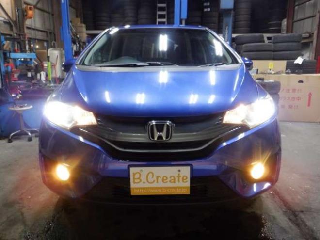 フィット1.5 ハイブリッド Fパッケージ 4WD　ナビ・TV・Bluetooth・LEDヘッドライト・ 1500