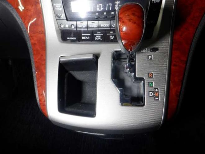 ヴェルファイア2.4 Z プラチナセレクションII 4WD　ナビ・TV・Bカメラ・両側パワスラ・ETC 2400