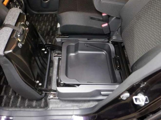 スペーシアカスタム XS レーダーブレーキサポート装着車 4WD　本州仕入・ナビ・TV・B/T・両側電動 660