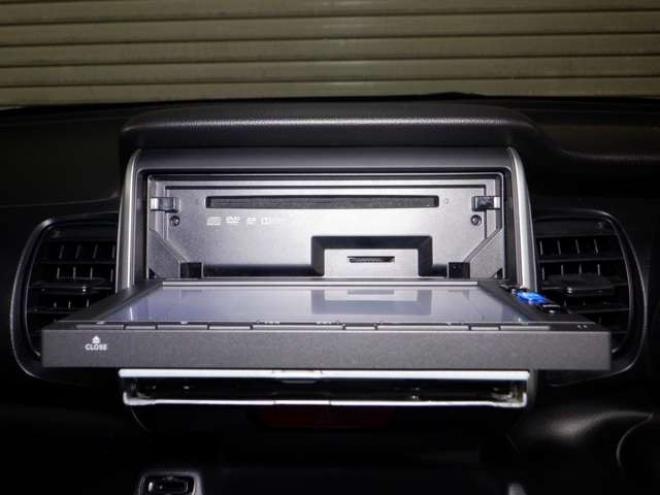 N-BOXG Lパッケージ 4WD　ナビ・TV・B/T・Bカメラ・パワスラ・ETC 660