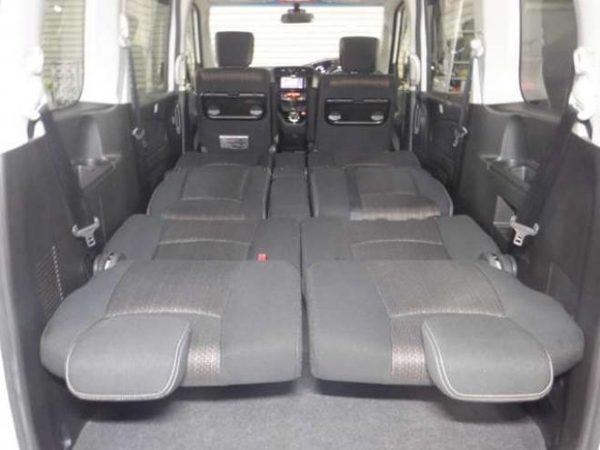 セレナ2.0 ハイウェイスター 4WD　本州仕入・ナビ・TV・Bカメラ・パワスラ 2000