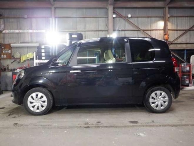 ポルテ1.5 F 4WD　ナビ・B/T・Bカメラ・パワスラ・エンスタ 1500