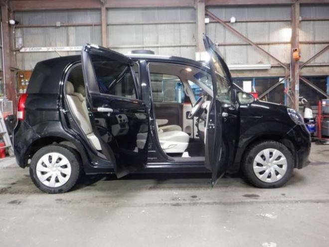 ポルテ1.5 F 4WD　ナビ・B/T・Bカメラ・パワスラ・エンスタ 1500