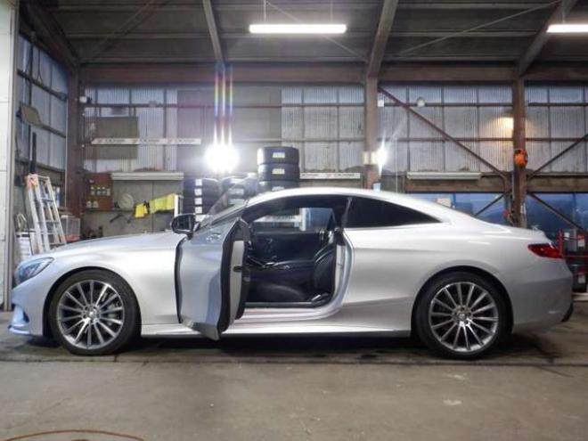 ベンツSクラスクーペ　S550 AMGライン　ナビ・TV・B/T・360度カメラ・ETC・ 2WD 4700