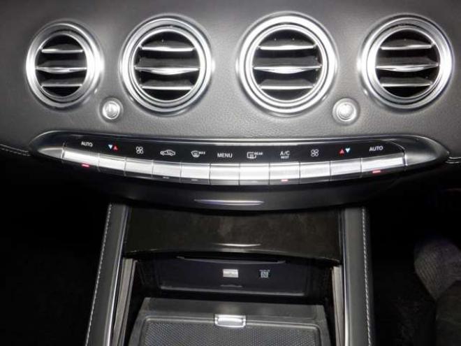 ベンツSクラスクーペ　S550 AMGライン　ナビ・TV・B/T・360度カメラ・ETC・ 2WD 4700