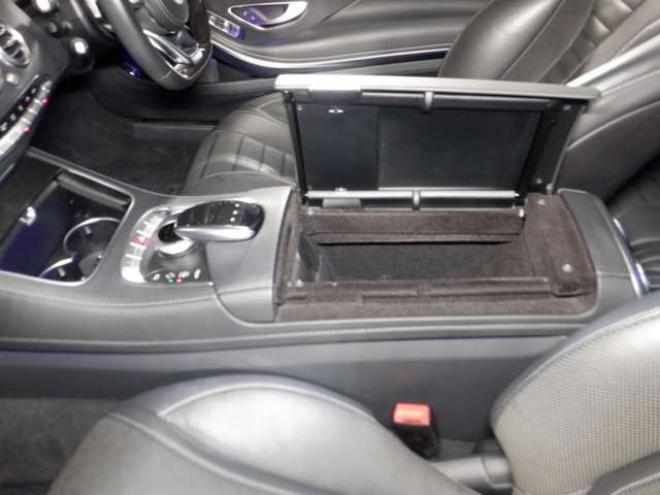ベンツSクラスクーペ　S550 AMGライン　ナビ・TV・B/T・360度カメラ・ETC・ 2WD 4700