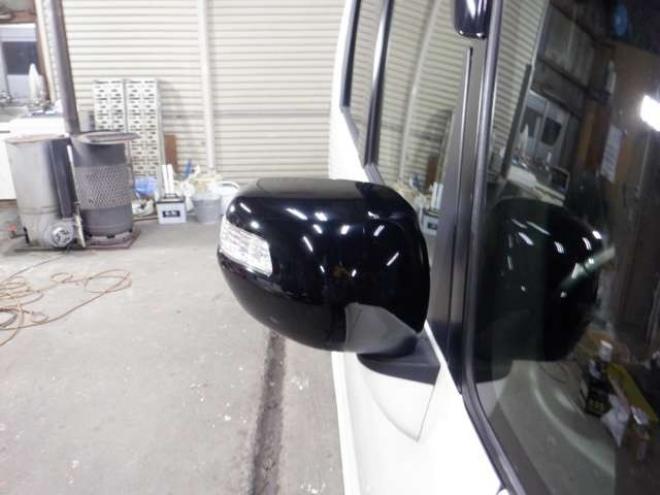N-BOXカスタムG ターボAパッケージ 2トーンカラースタイル 4WD　ナビ・TV・B/T・Bカメラ・両側パワスラ・ 660