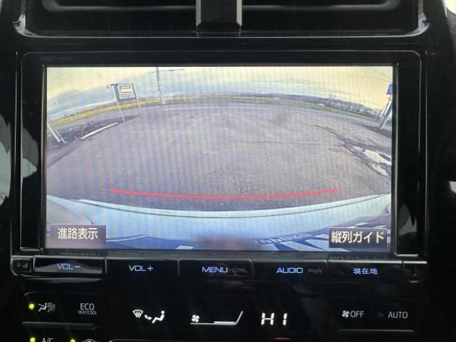 プリウス1.8S E-FOUR 5名 4WD 1800 5Dr