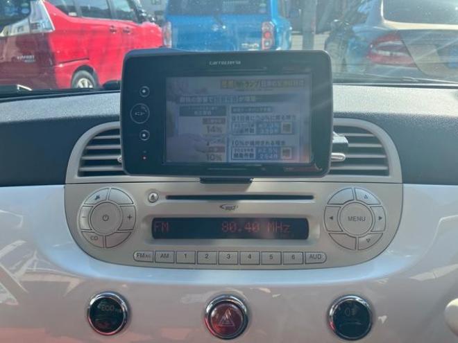 フィアット５００　テレビ　カラーシート　スペアタイヤ　ＣＤ　ラジオ　エアコン　レーダー付き　リモコンキー 2WD 900 3Dr
