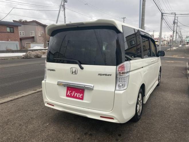 ステップワゴンスパーダ Ｚ　純正エアロ　両側パワースライドドア　ツインモニタ　フリップダウンモニタ　バックカメラ　フルセグ　社外アルミ 2WD 2000 5Dr