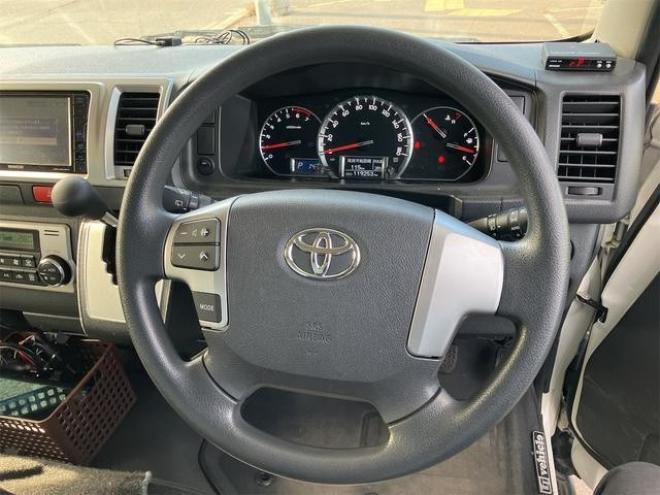 ハイエースワゴン ＧＬ　４ＷＤ　キャンピングカー　ＥＴＣ　バックカメラ　ナビ　ＴＶ　オートクルーズコントロール　オートライト　スマートキー　電動格納ミラー　ウォークスルー　ＡＴ　アルミホイール　ＣＤ　ＤＶＤ再生　ＵＳＢ 4WD 2700 4Dr