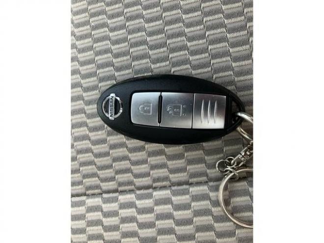 マーチＸ　ＦＯＵＲ　４ＷＤ　スマートキー　盗難防止システム　保証あり　寒冷地仕様　ＣＤ　　電動格納ミラー　エアコン　ＡＴ　　ピンク 4WD 1200 5Dr